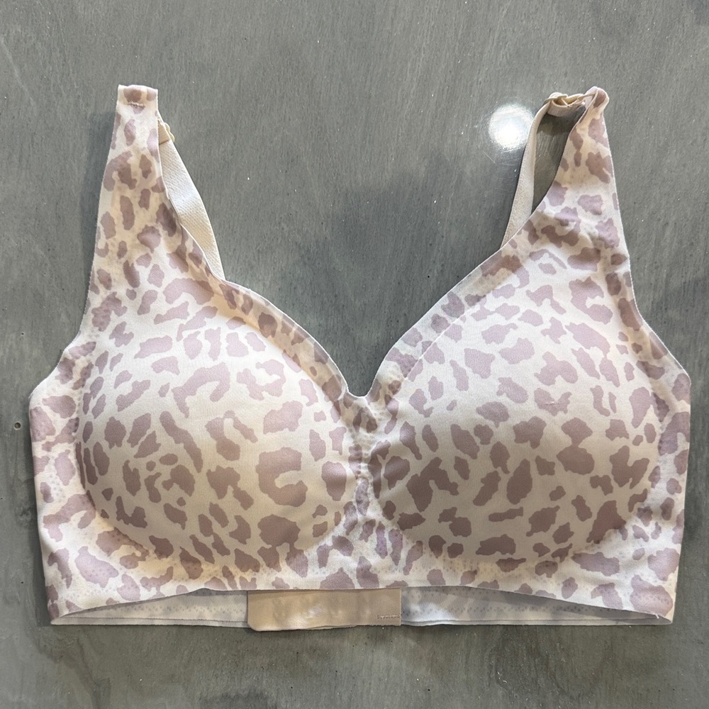 Wireless Leopard Print Jelly Bra Comfort in Light Mauve
